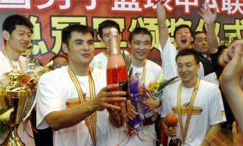 雷速直播-八一男篮主场告捷，稳坐积分榜前列