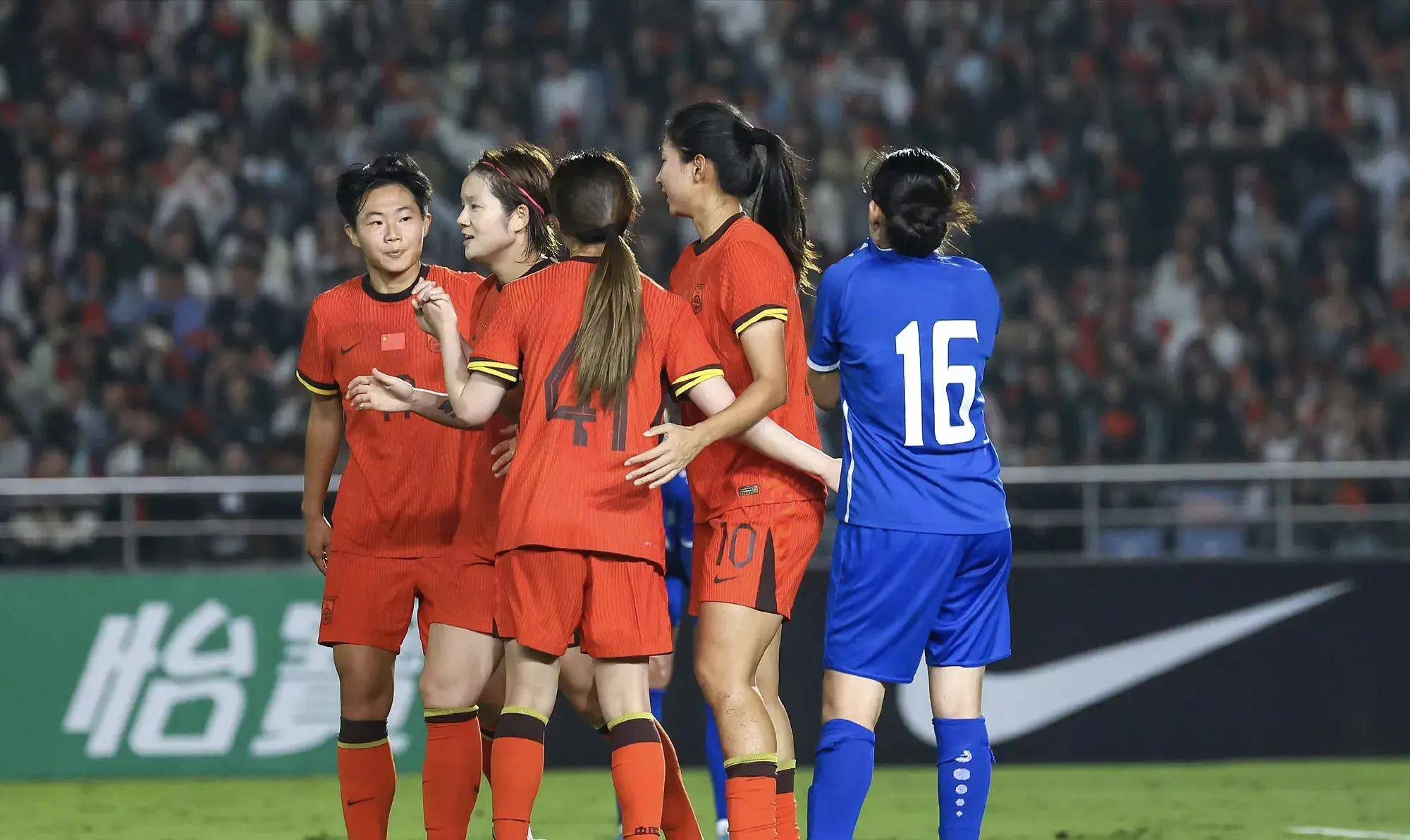 战况凝重：中国女足冲刺佳绩