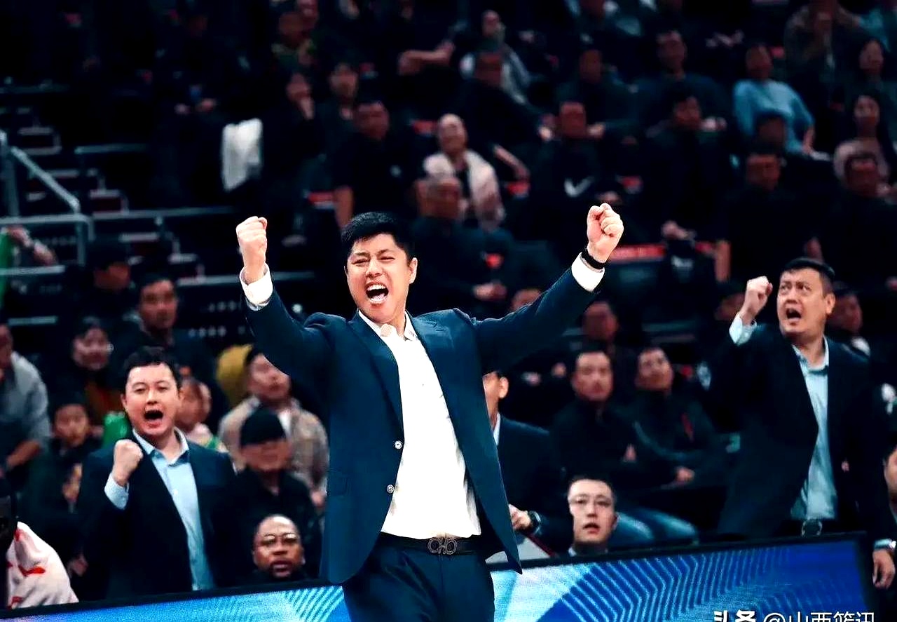 山西队突然大逆转，神奇闯入半决